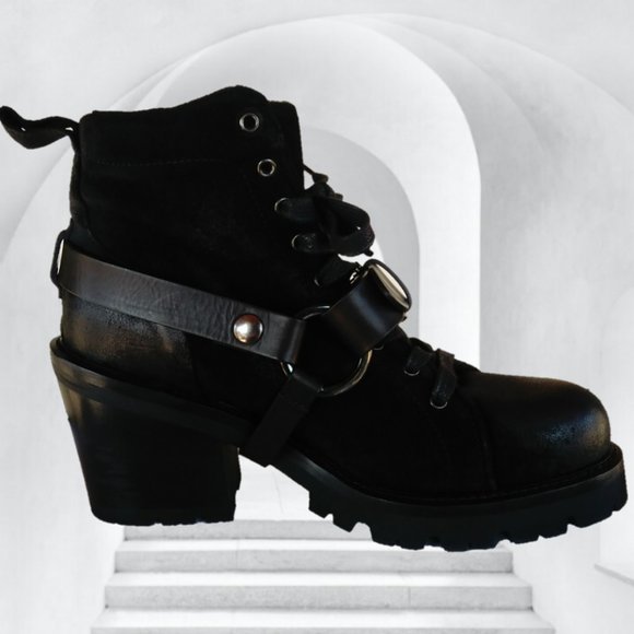 STEVEN by STEVE MADDEN 7 BLACK LEATHER BOOTS HARNESS STRAPS goth witch womens - Picture 7 of 16